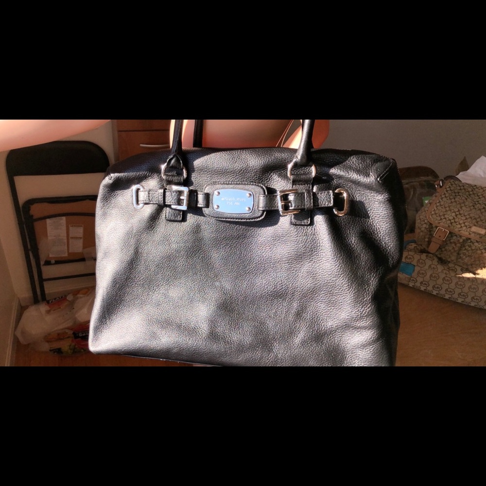 Michael Kors Large Luggage Tote